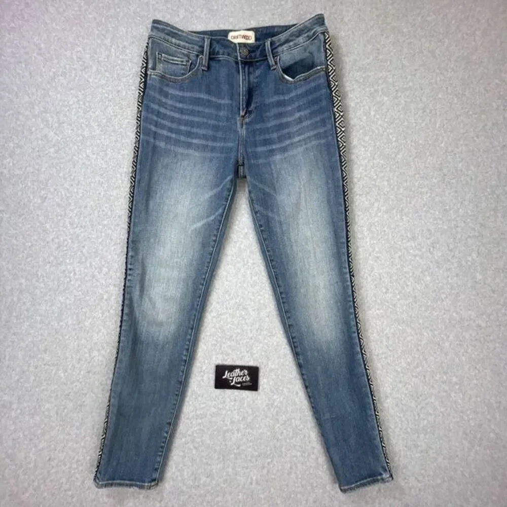 Driftwood Jackie High Rise Jeans Womens Sz 28 x 28 Geometric Stripe Embroidered - Picture 1 of 15